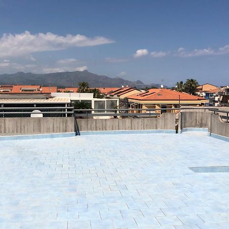 Appartamento Casasolemare Fondachello فونداشيلو المظهر الخارجي الصورة