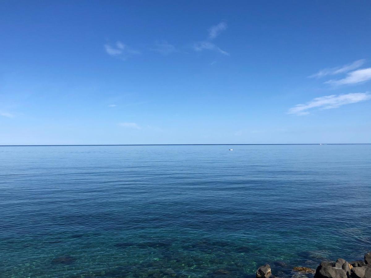 Appartamento Casasolemare Fondachello فونداشيلو المظهر الخارجي الصورة